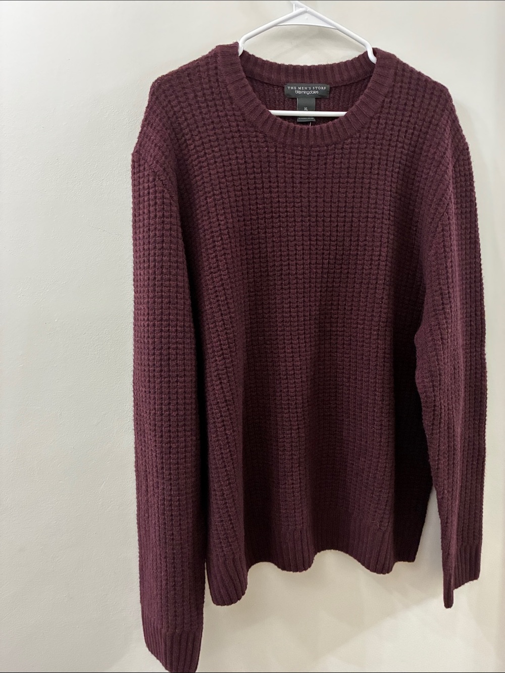 Bloomingdale’s The Men's Store Waffle Knit Crewneck Sweater - Burgundy - NWT